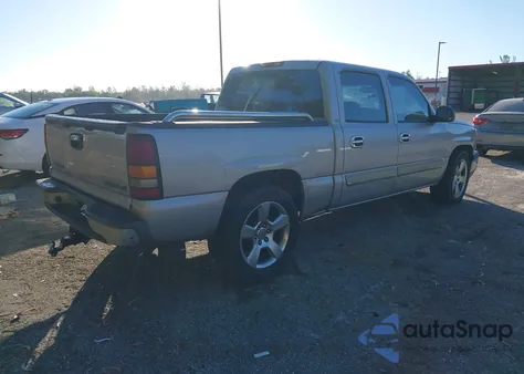 2005 Chevrolet Silverado 1500 Ls z USA, uszkodzony, nr VIN 2GCEC13T051291376